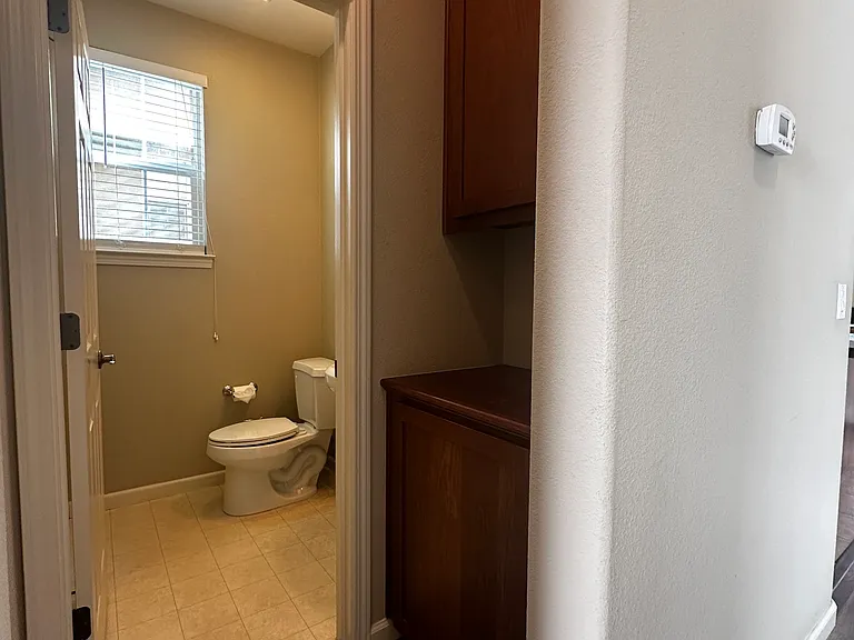 611 Falling Star Dr — Photo 11
