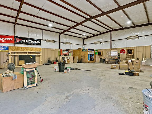 4th image of 412 County Road 34020