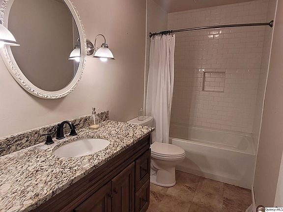 5th image of 3019 S 48th St