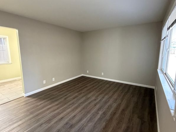 14863 Bancroft Ave APT 2