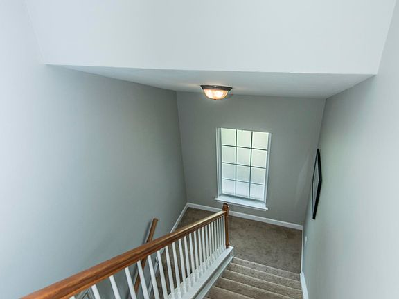 3rd image of 1378 Hopton Cir #1378