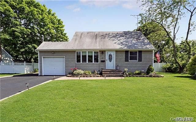 1st image of 60 S Wantagh Avenue