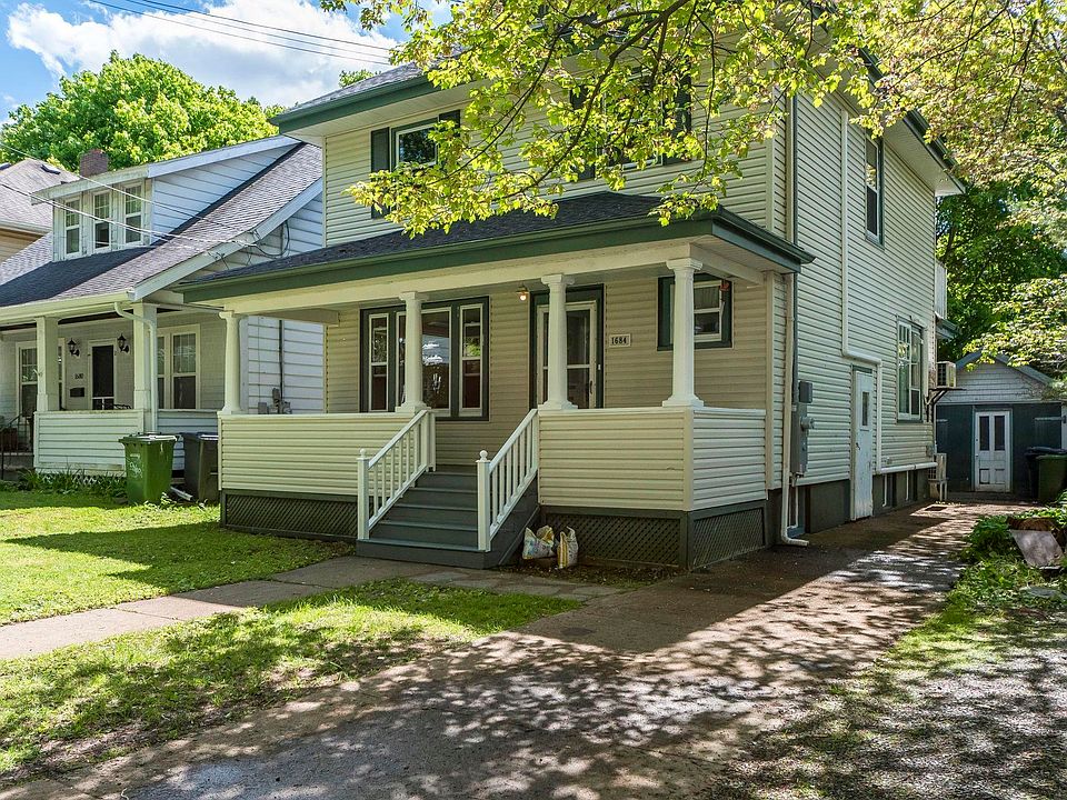 1st image of 1684 Walnut St