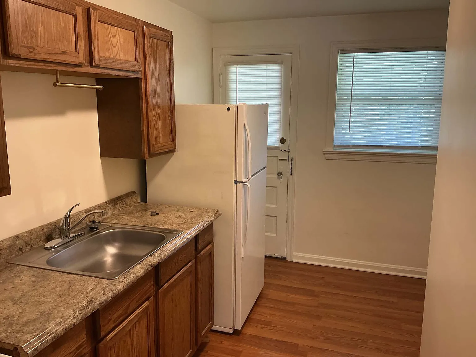 1 bed, $800 — Photo 4