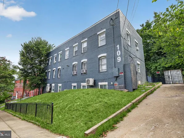 109 Wayne Pl SE, Washington, DC 20032