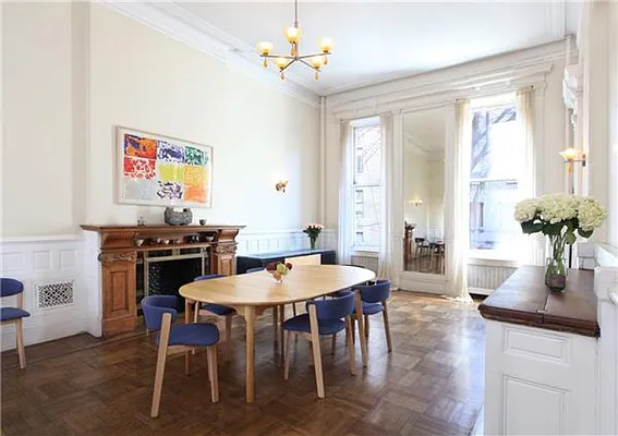 Sold by Leslie J. Garfield | media 4