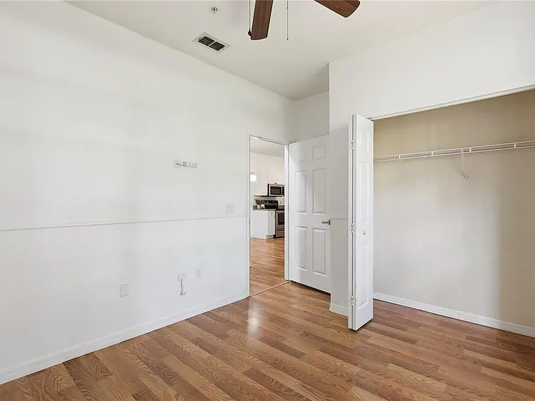 858 Grand Regency Point #103 — Photo 21