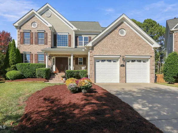 8 Eastcrest Ct, Durham, NC 27713