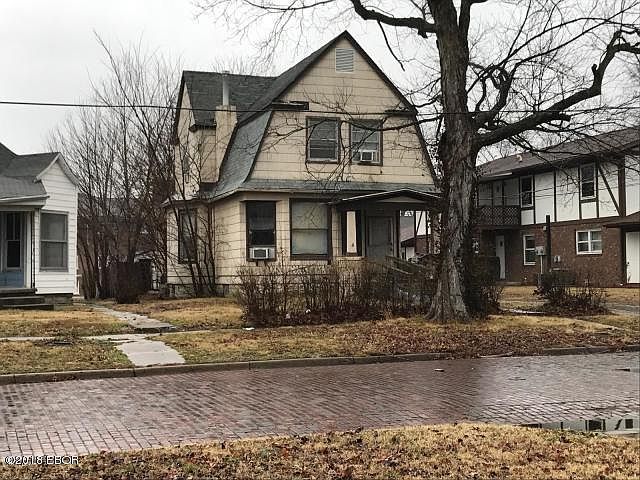 2nd image of 1512 Elm St