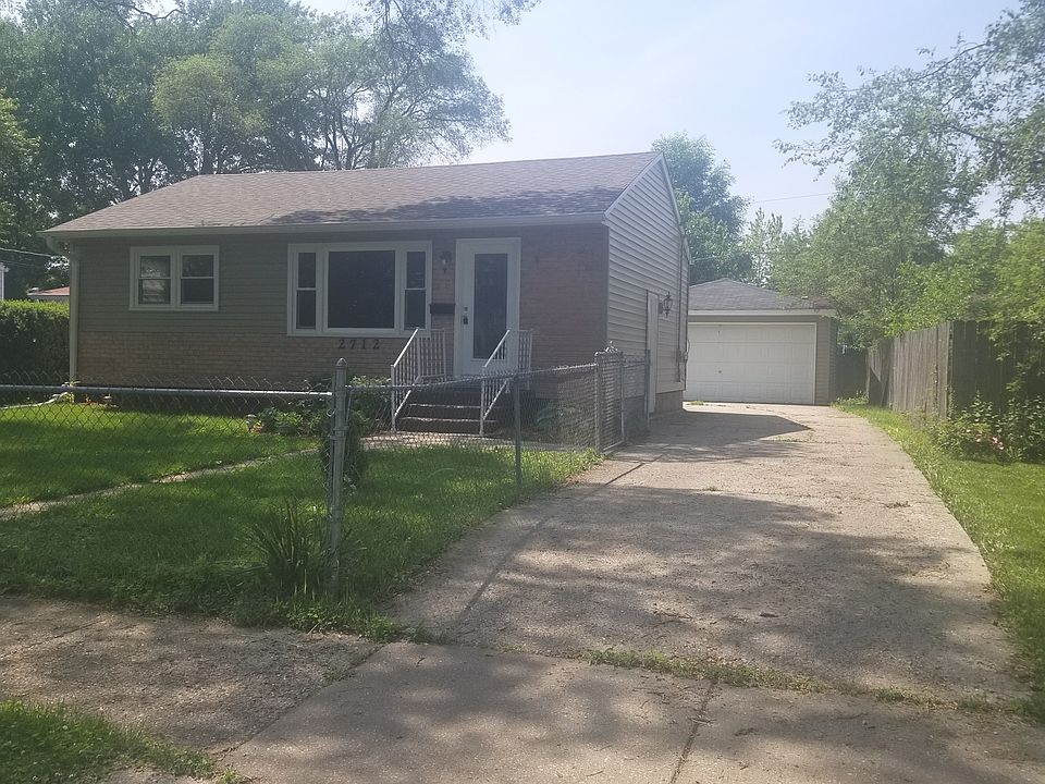 1st image of 2712 N Pine St