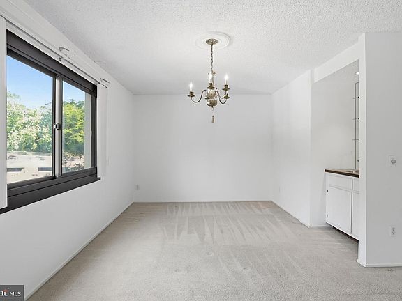 5th image of 6101 Edsall Rd APT 502