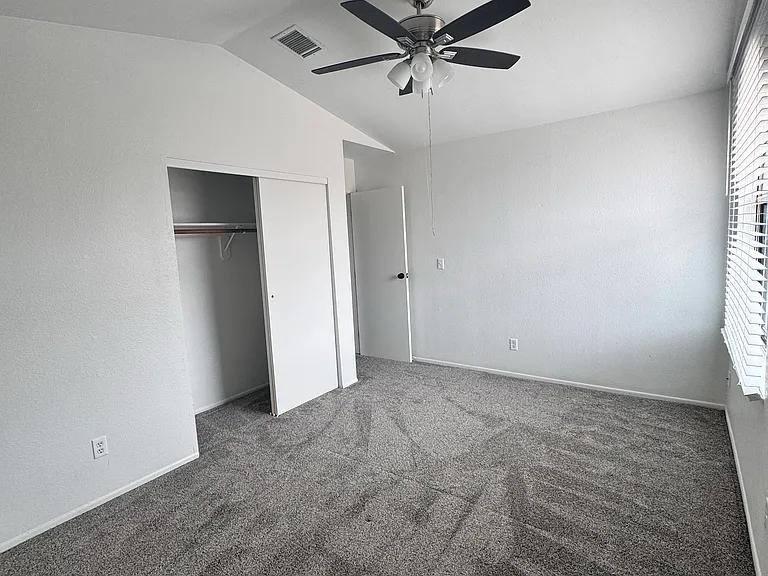 2631 W Camino Del Medrano — Photo 26