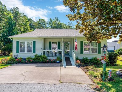 1305 Conifer Ct., Murrells Inlet, SC, 29576