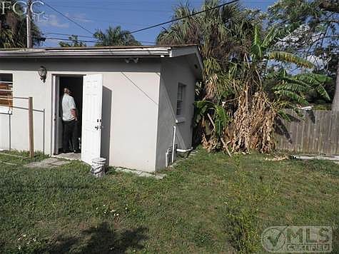 3rd image of 2168 W Gardenia Cir