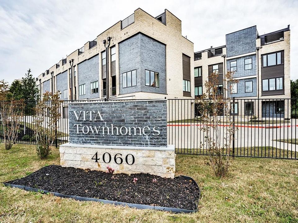Vita Townhomes Community
