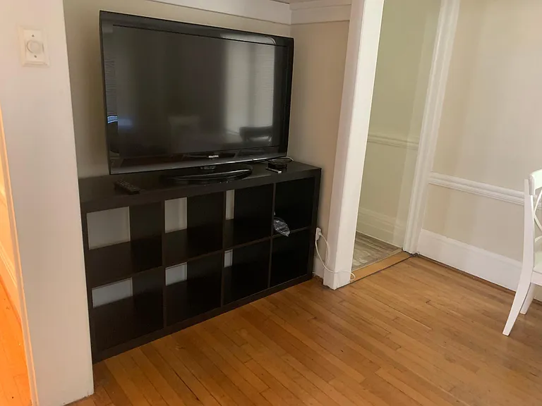 1121 Bush St #3 — Photo 6