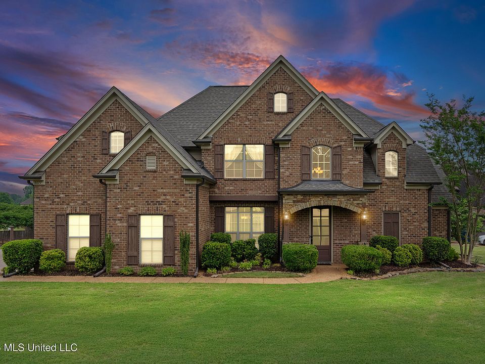 1st image of 8677 Shallow Creek Dr