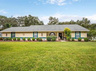 35015 Silver Oak Dr, Leesburg, FL 34788