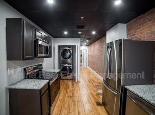 22 State St #3, Bangor, ME 04401