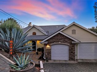 18530 Glenwood Rd, Hidden Valley Lake, CA 95467