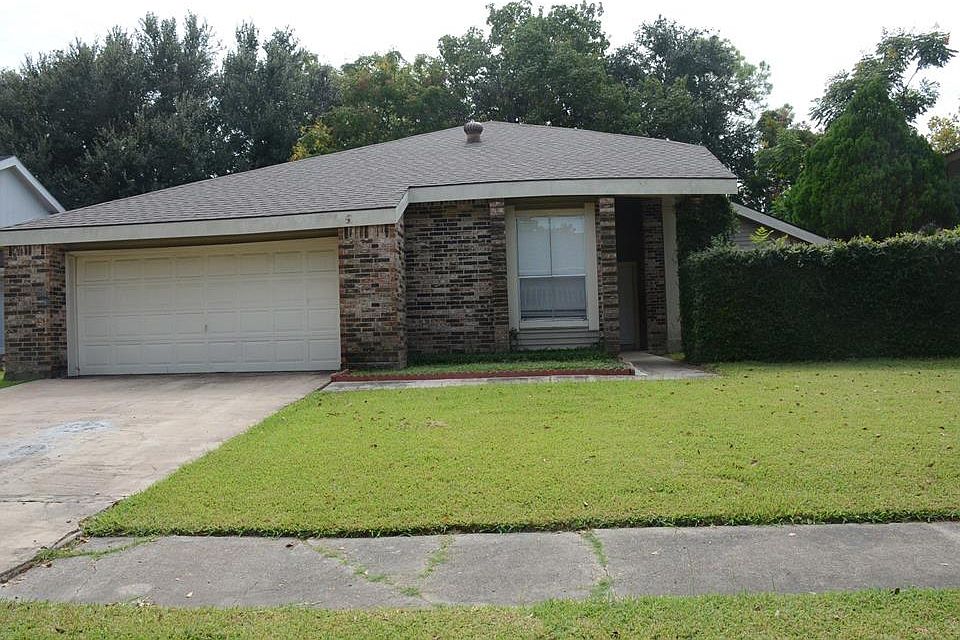 1st image of 12935 Knotty Glen Ln