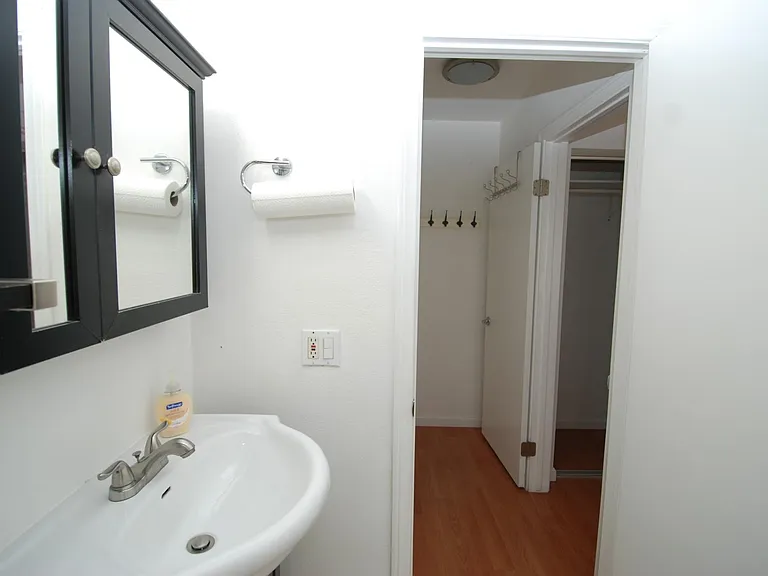 5931 Howell Dr #8 — Photo 12