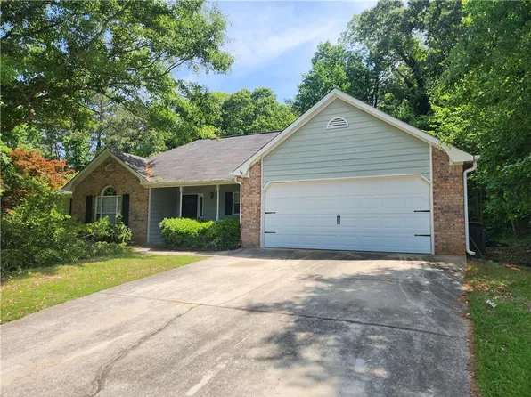 482 Grove Hill Dr, Stockbridge, GA 30281