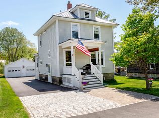 12 Park St, Bath, ME 04530