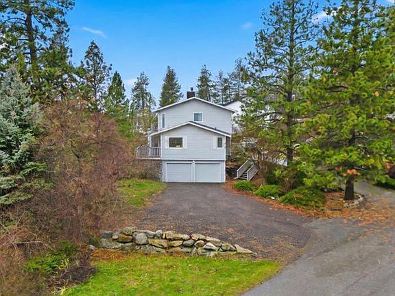 2nd image of 2211 N Houk Rd