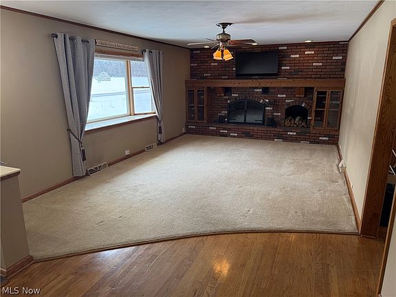3rd image of 3846 Zenobia Rd