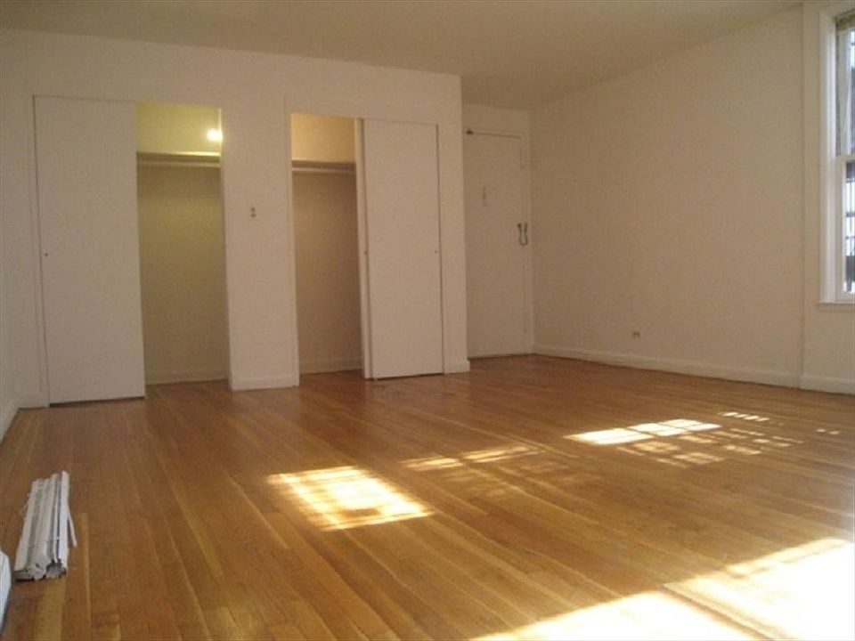 1st image of 571 2nd Ave APT 4D