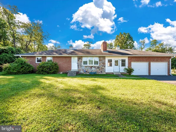 9329 Fingerboard Rd, Ijamsville, MD 21754