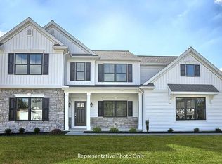 164 E Valley Rd, Denver, PA 17517