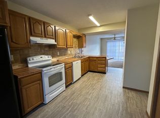 101-127 Weatheridge Dr #106, Hurricane, WV 25526