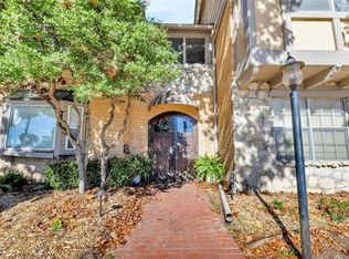 1107 E 45th Pl APT 11, Tulsa, OK 74105