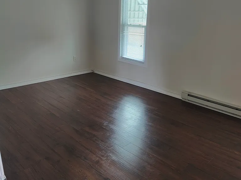 1172 Wyoming Ave #FRONT UPSTAIRS — Photo 30