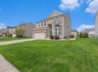 475 Chantilly Ln #63, Chelsea, MI