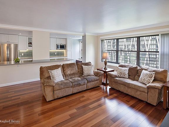 2nd image of 160 W End Ave Unit 10TU