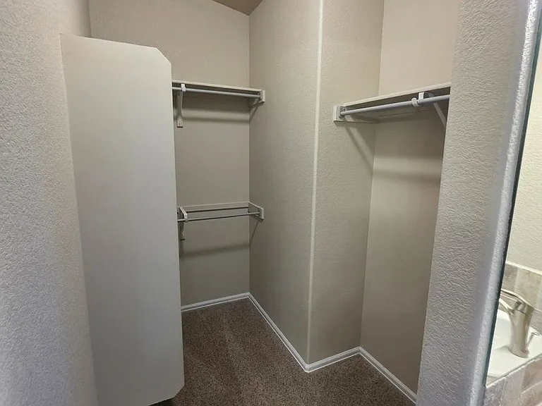 1058 E Ranch Dr — Photo 6