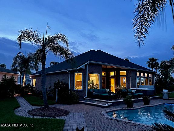 4th image of 4449 SEABREEZE DRIVE Drive
