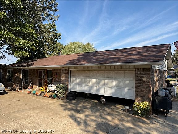 2nd image of 8436 Sebastian Lake Dr