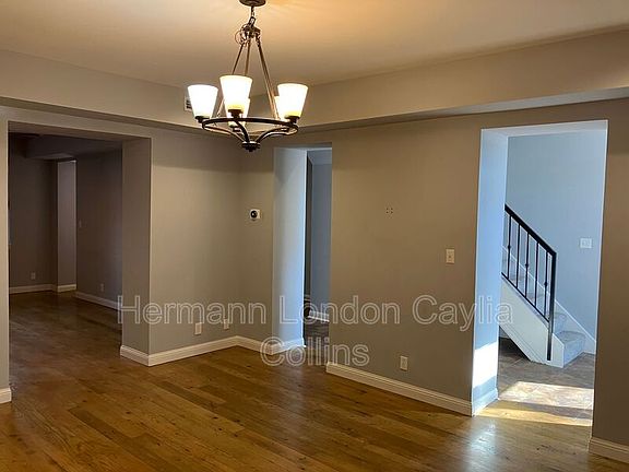 2nd image of 906 Geyer Ave