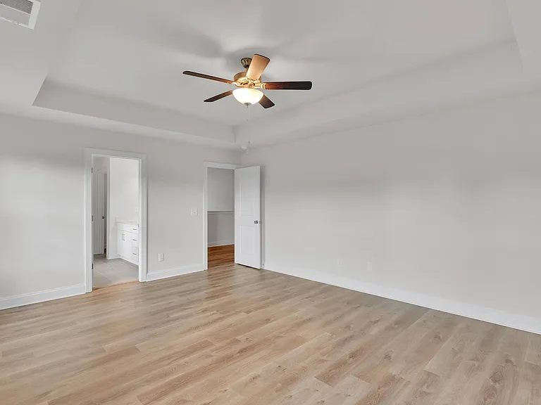 726 Lithia Inn Rd — Photo 20