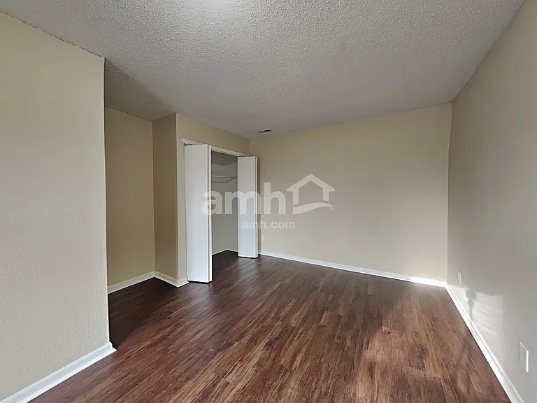 6614 W Jefferson Ct — Photo 14