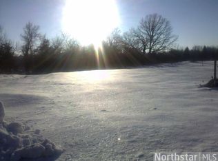 1009 Provence Ln, Belle Plaine, MN 56011