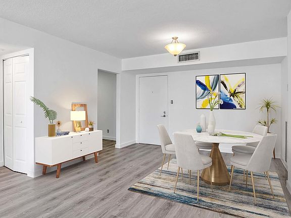 5th image of 525 N Ocean Blvd APT 819