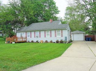 1611 Kelly Ct, Crest Hill, IL 60403