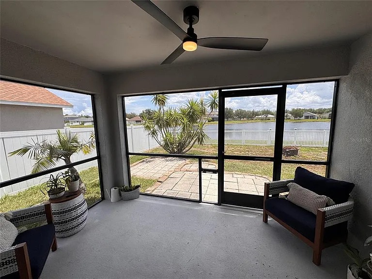 2232 Colville Chase Dr — Photo 16
