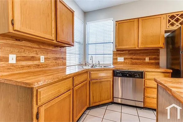 1618 Briargrove Dr — Photo 13
