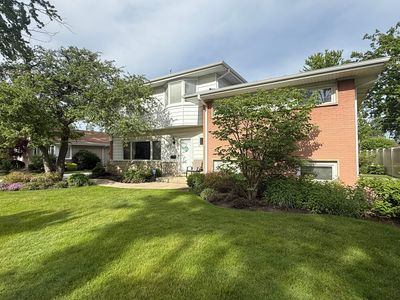 1207 Sherwood Rd, Glenview, IL, 60025